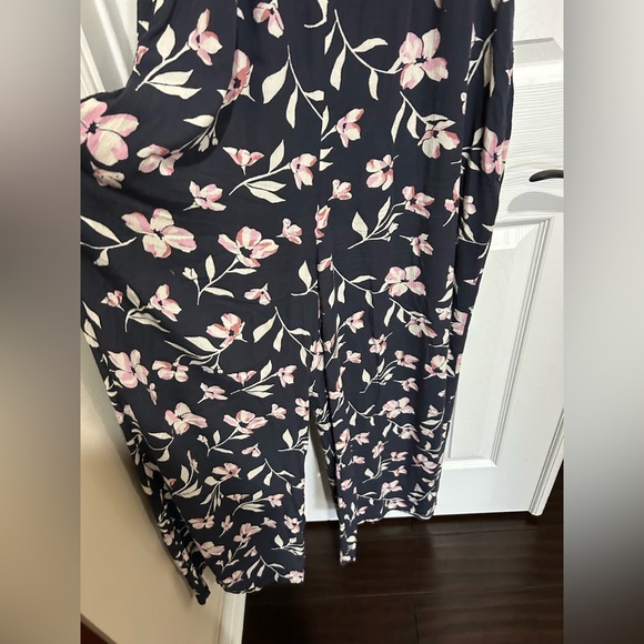 Billabong Fluttering Heart floral Blue Jumpsuit Small - Picture 8 of 9